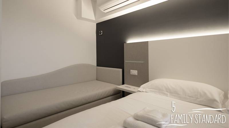 03-FAMILY-STANDARD-5 03-FAMILY-STANDARD-5
